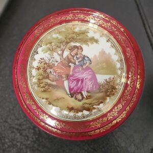 Limoges Dresser/Powder Jar